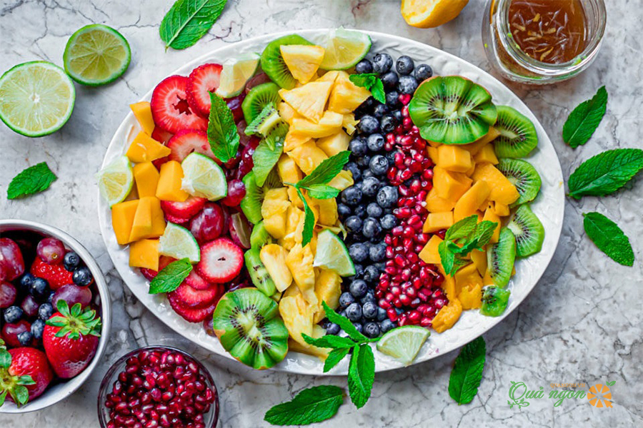 Salad trái cây với nước sốt cam quýt