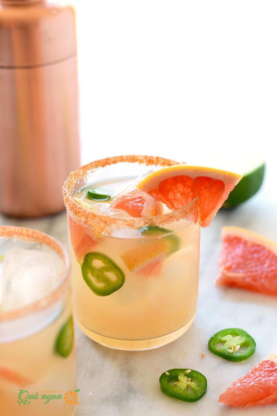 Cách làm cocktail Margarita bưởi hương vị cay